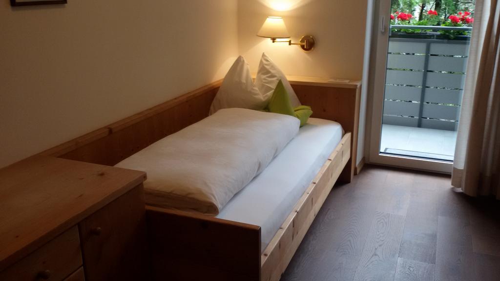 Hotel Garni Raffein Lana Zewnętrze zdjęcie